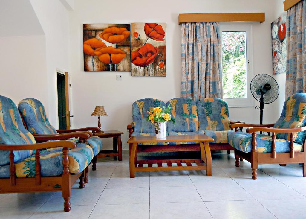 Rododafni Villas Klorakas Ruang foto